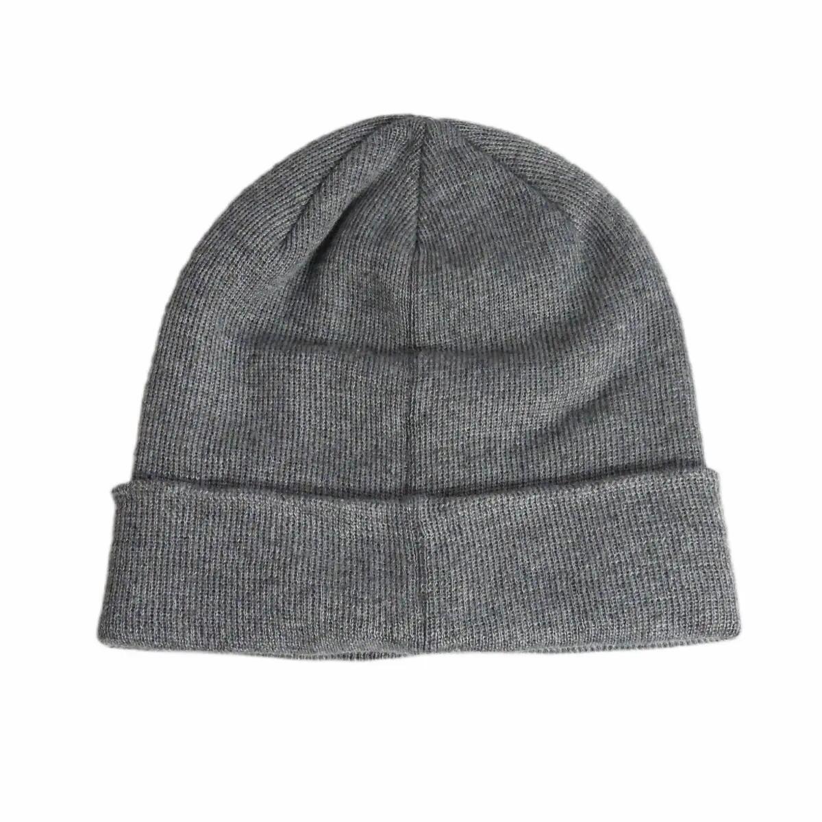 Gorro de invierno para hombre Air Jordan con puño, color carbón. 2/4