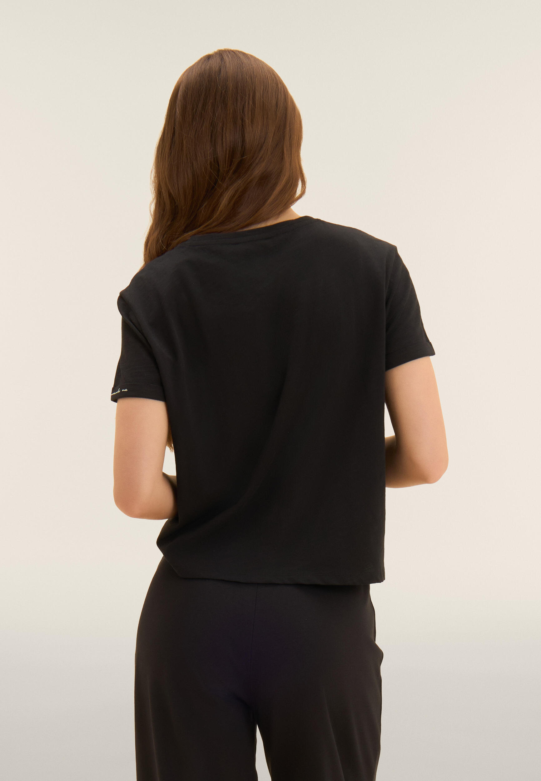 Camiseta cropped de tejido de punto flameado con puños 3/4
