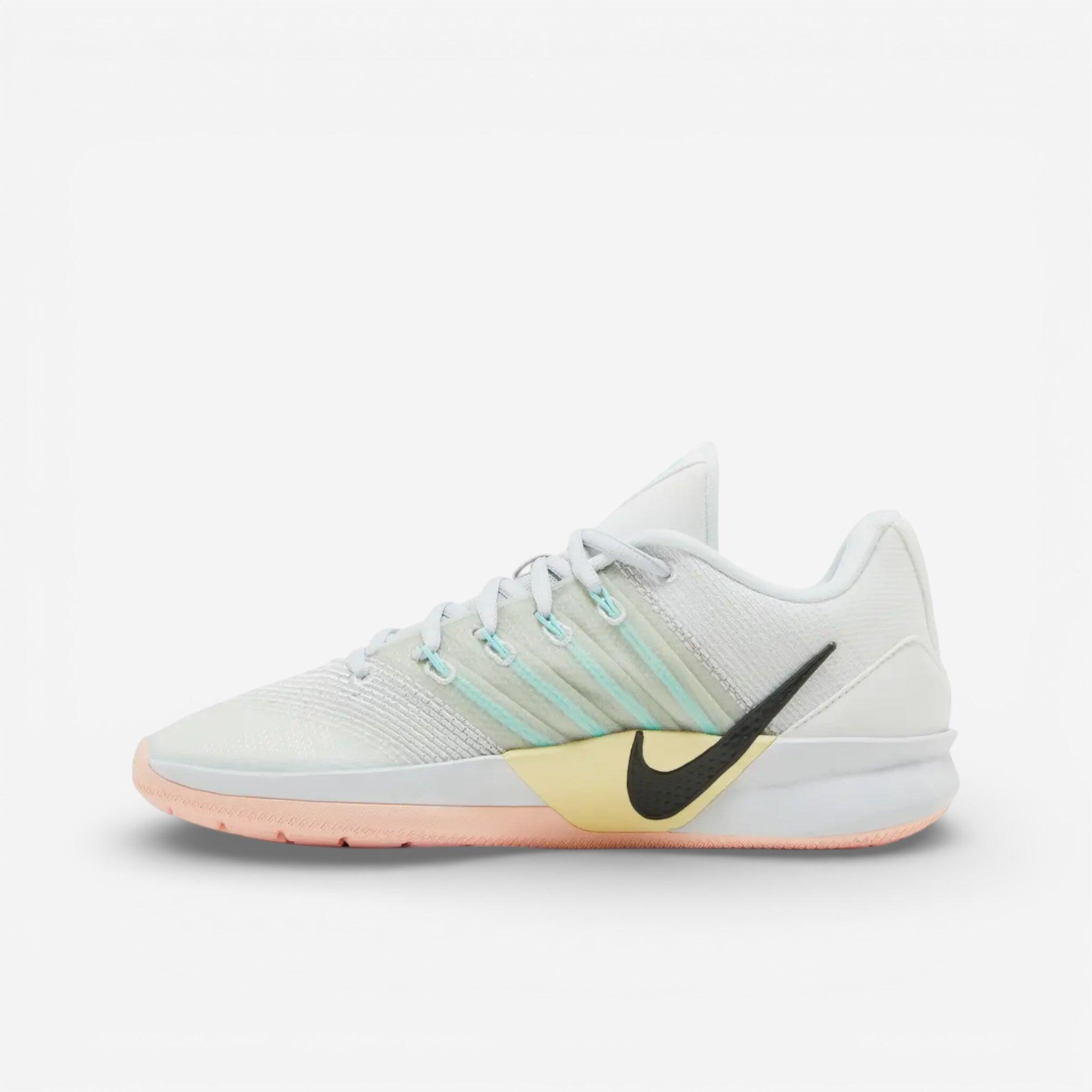 Nike Sabrina 3 Silencer (Women's) 2/4