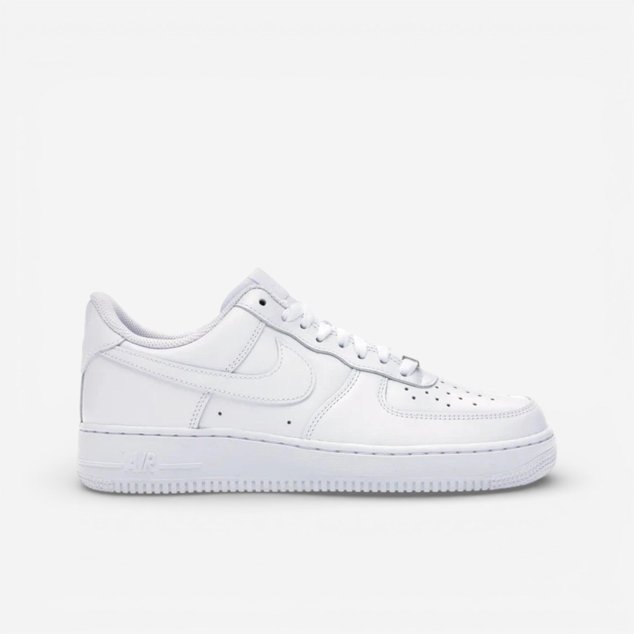 NIKE picture