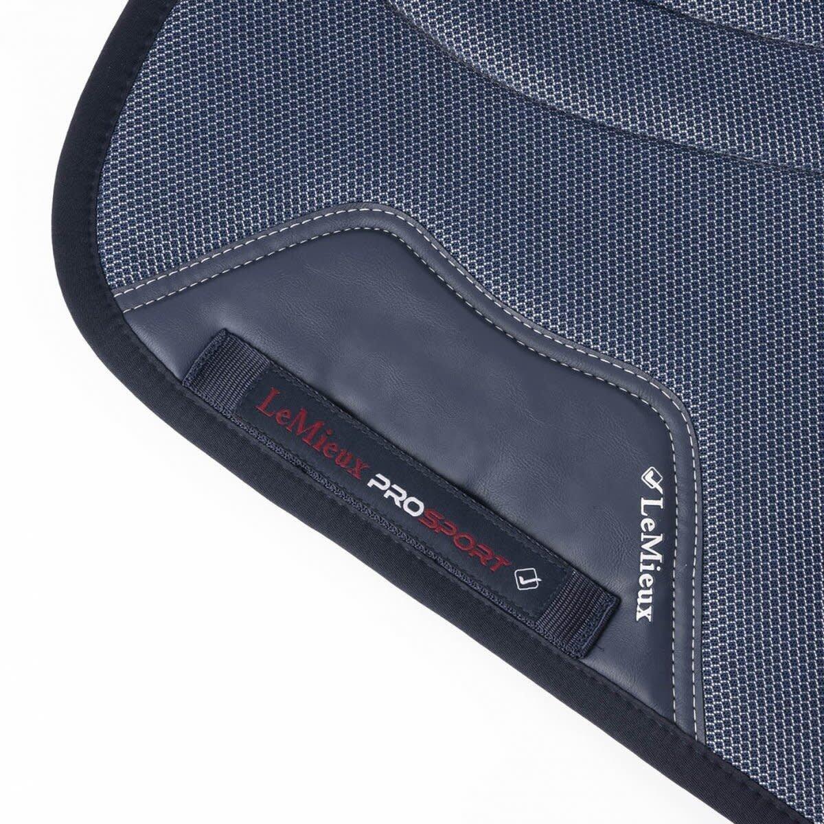 Tapis de dressage pour cheval LeMieux Ultra Mesh 7/7