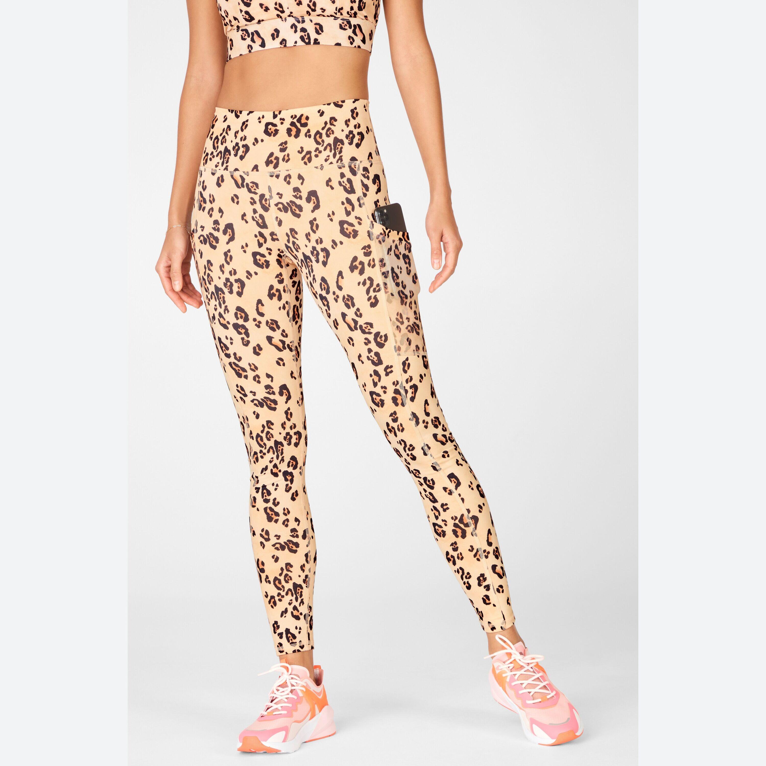 FABLETICS picture