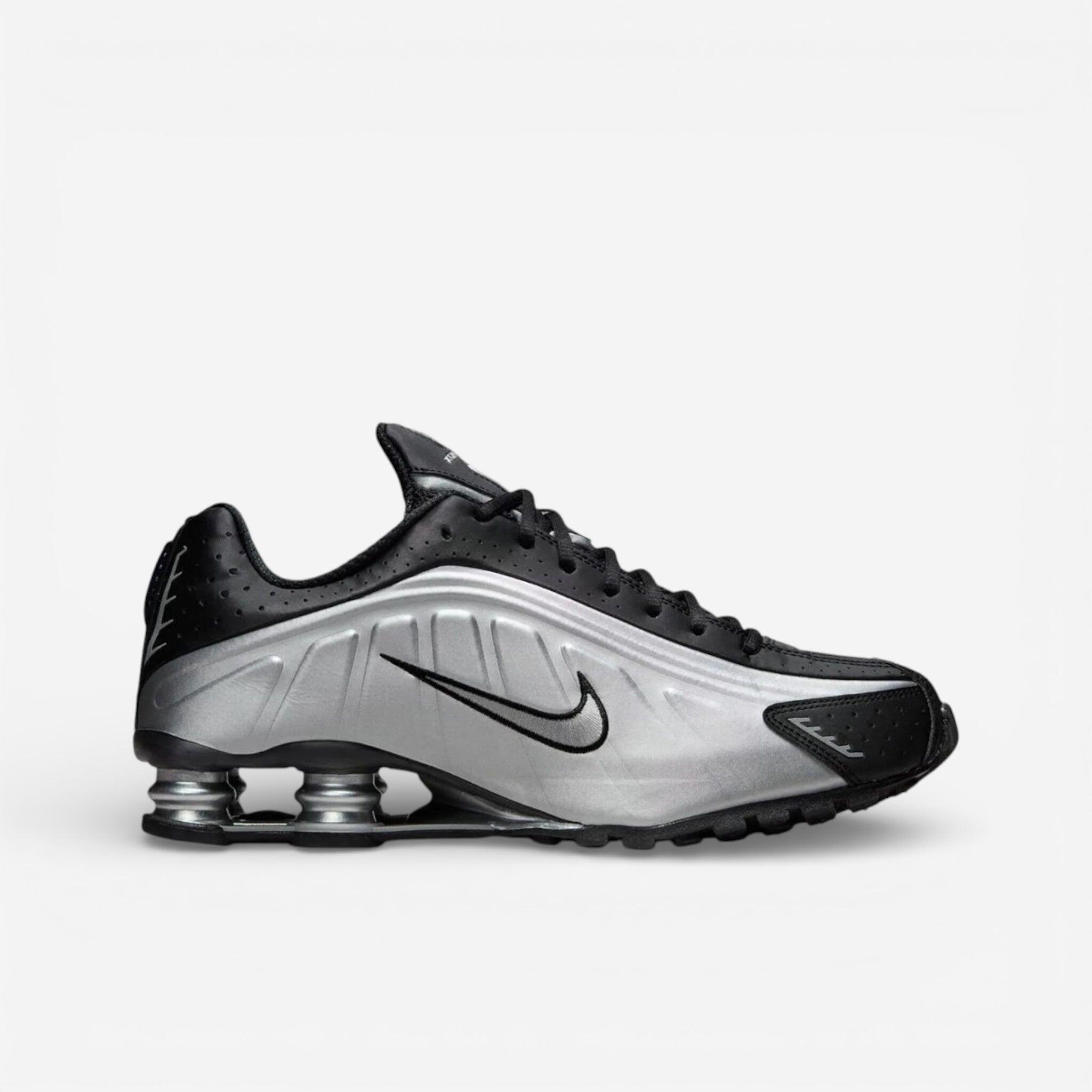 NIKE picture