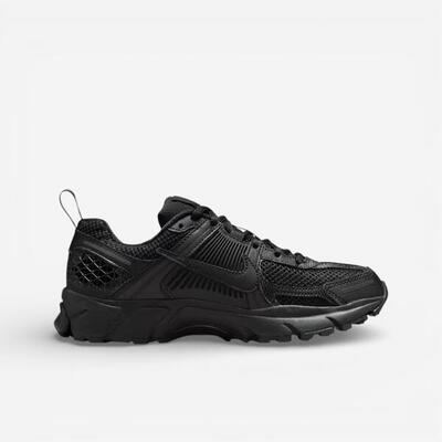 Nike zoom vomero 5 triple black (gs)