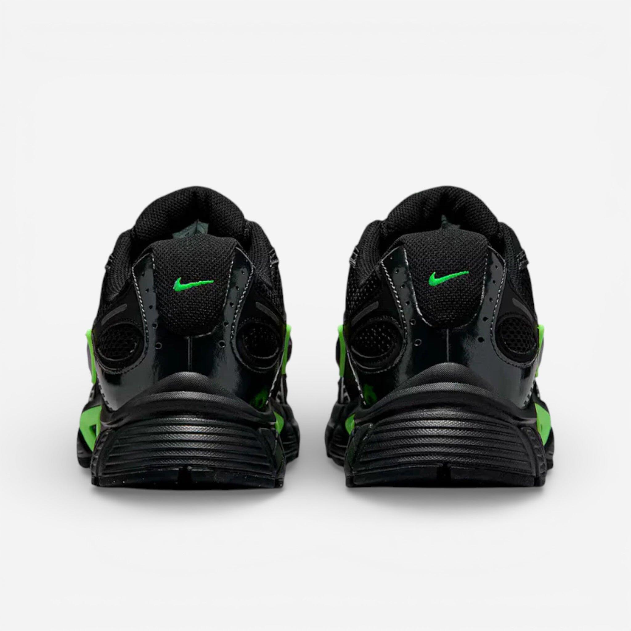 Nike V5 RNR Black Anthracite Lime Blast 3/4