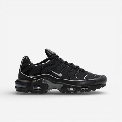 Nike air max plus toggle black reflective