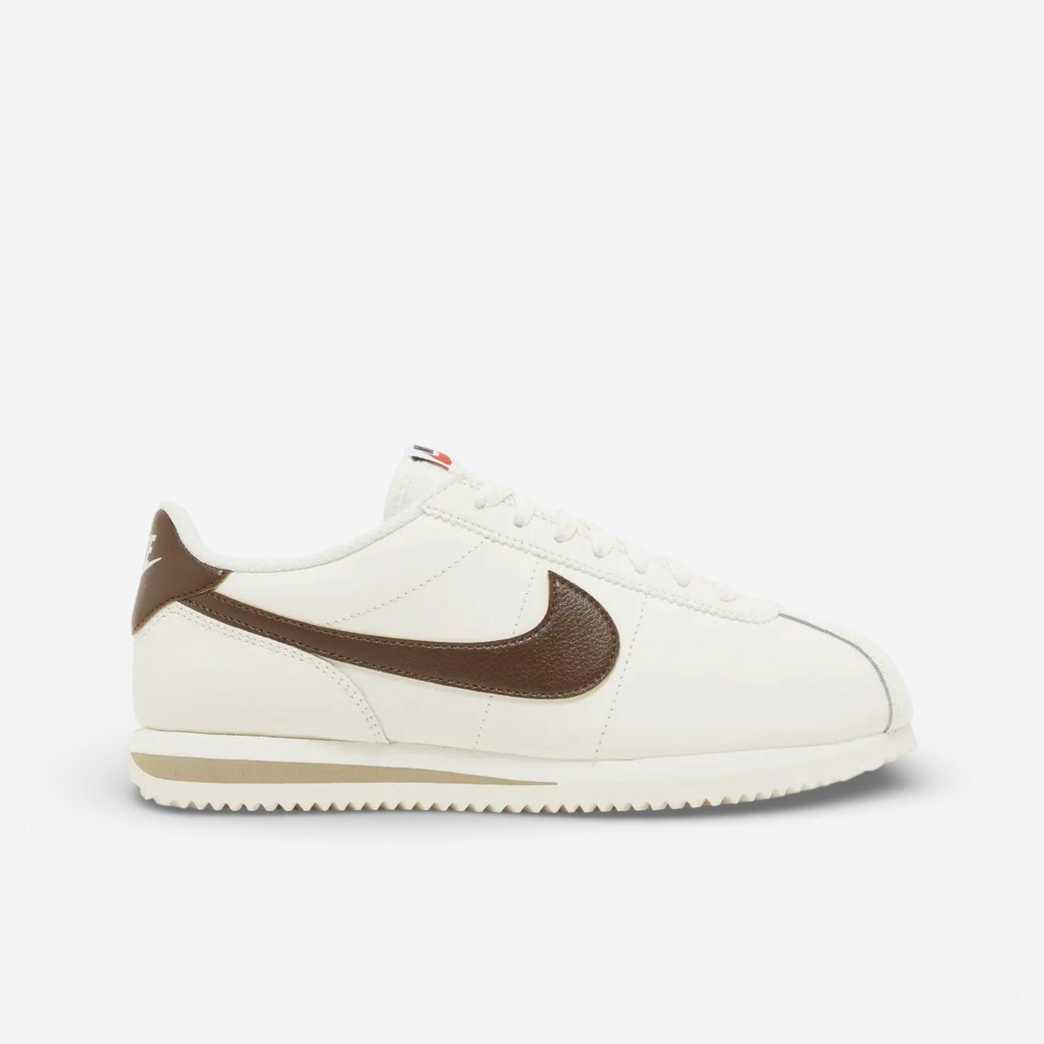 NIKE picture
