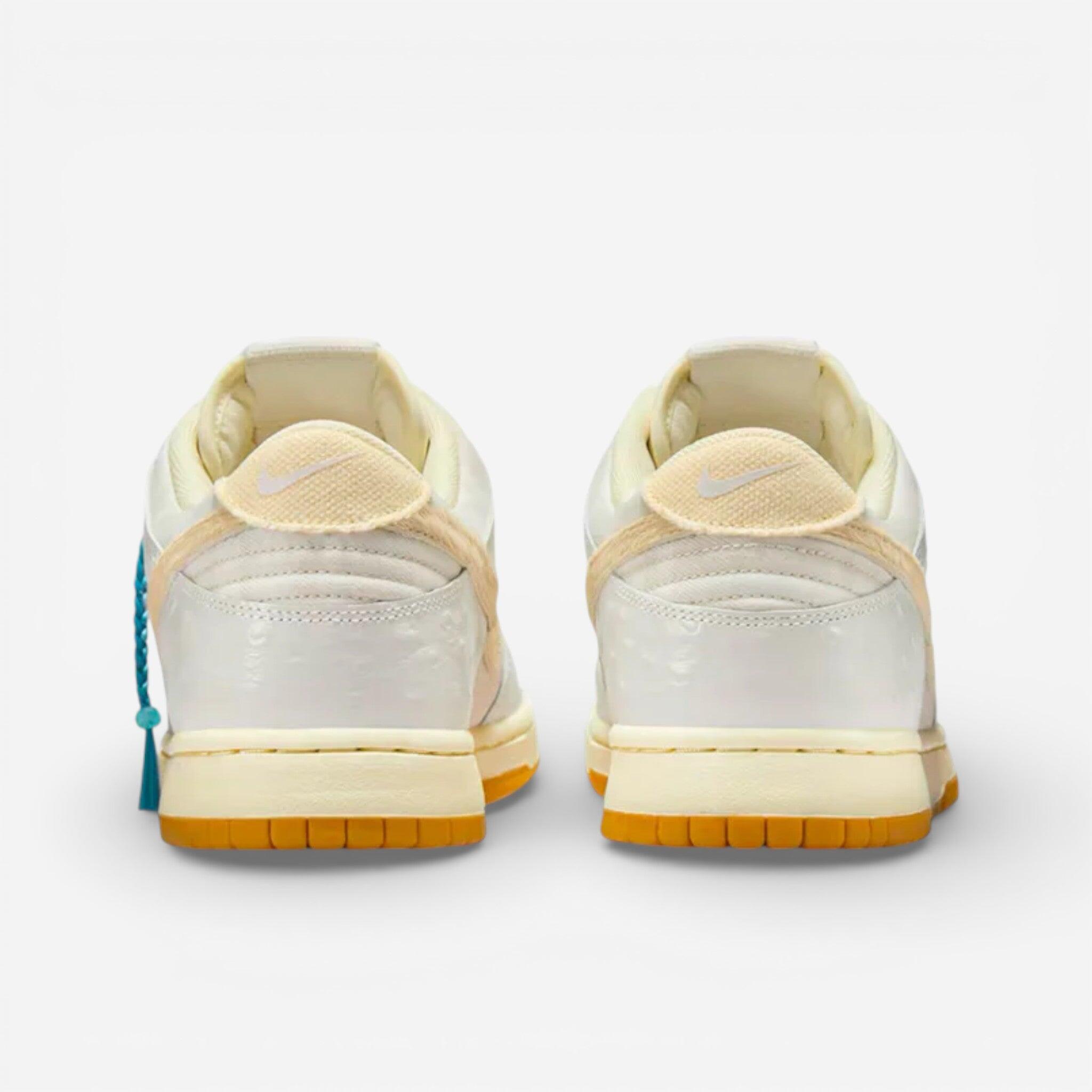Nike Dunk Low Retro QS Tokyo City Edition 3/3
