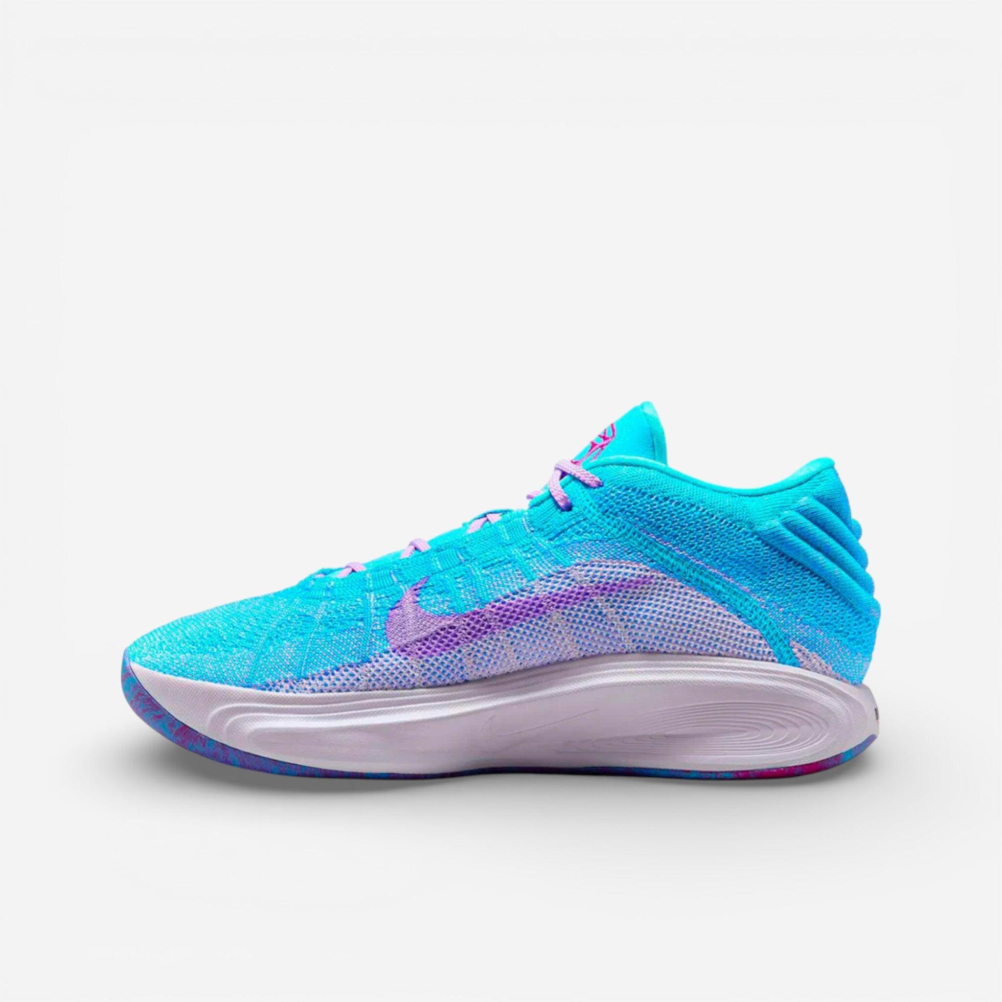 Nike GT Hustle 3 Paige Bueckers PE 2/4