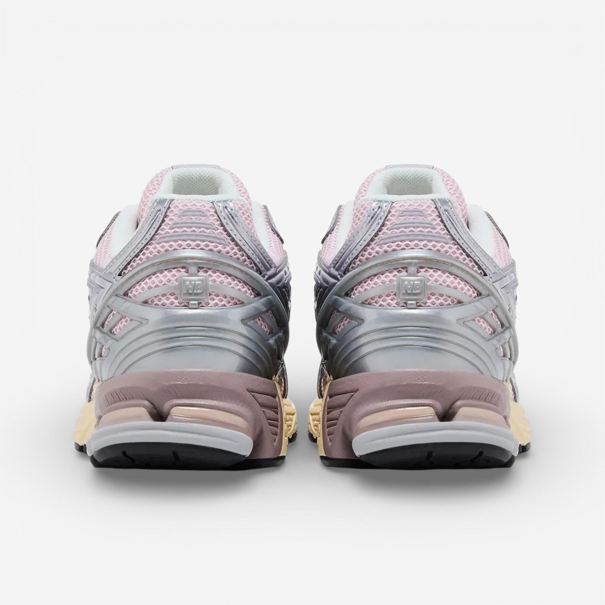 New Balance 1906R Rose Sugar Silver 3/3