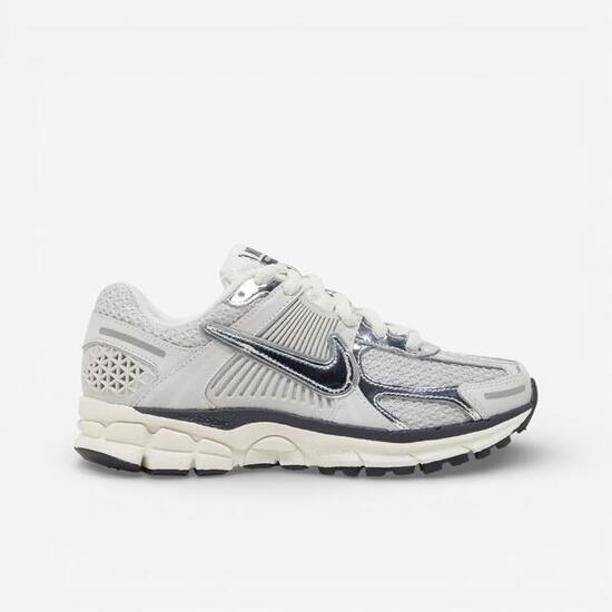 Nike Zoom Vomero 5 Photon Dust Metallic Silver (Women's)
