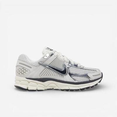 Nike Zoom Vomero 5 Photon Dust Metallic Silver (Women's)