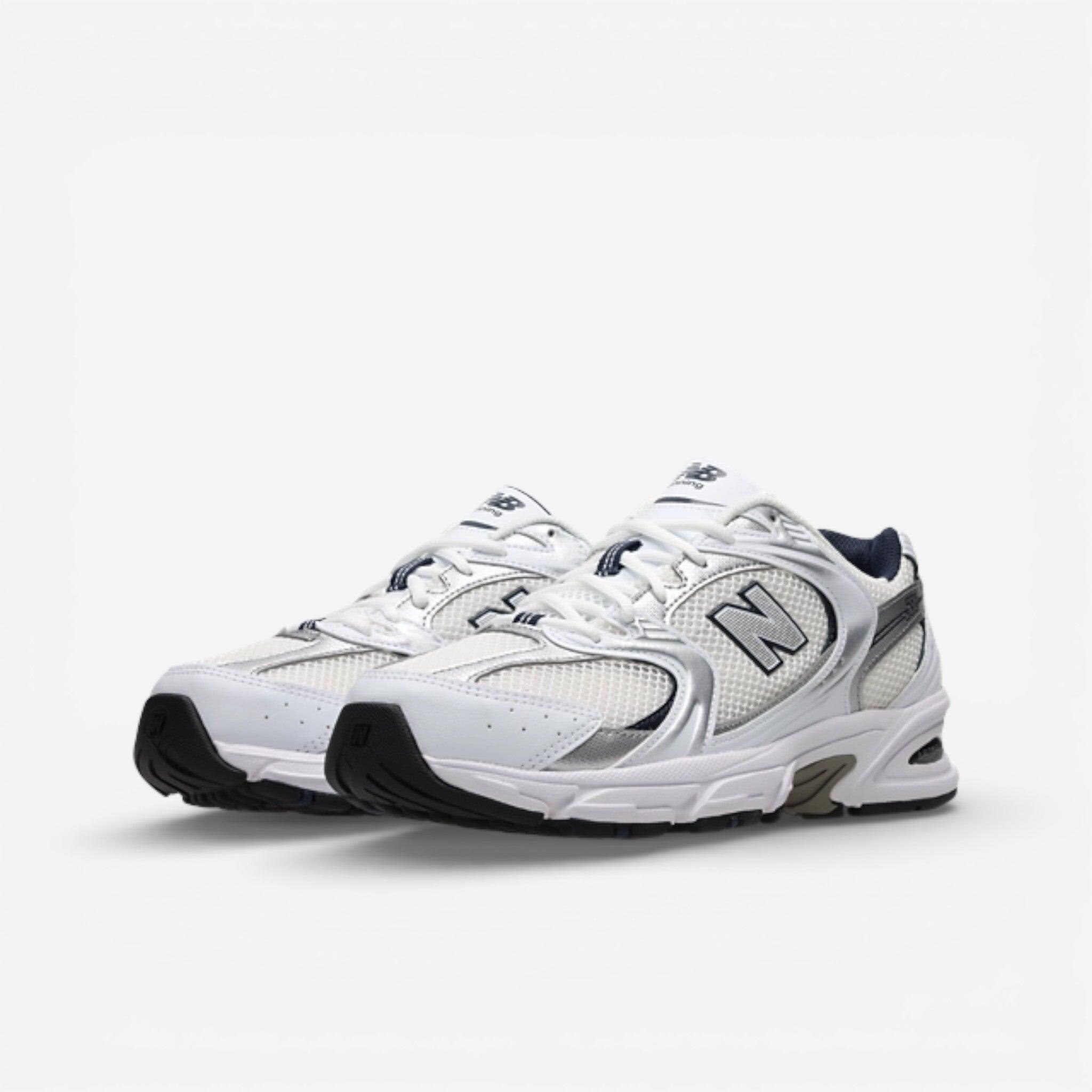 New Balance 530 Weiß Silber Marine 3/3