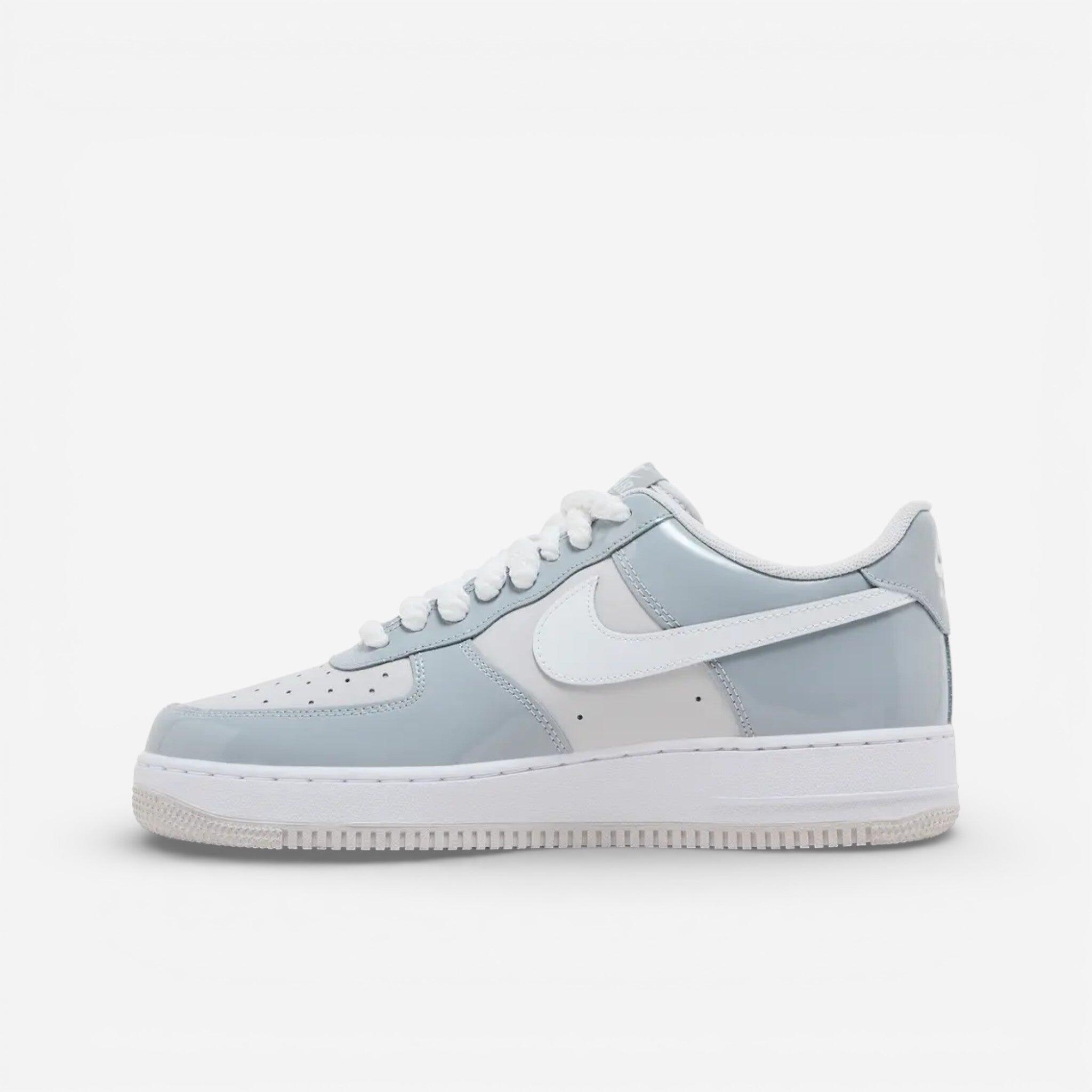 Nike Air Force 1 Low '07 LV8 Wolf Grey Vast Grey White 2/5