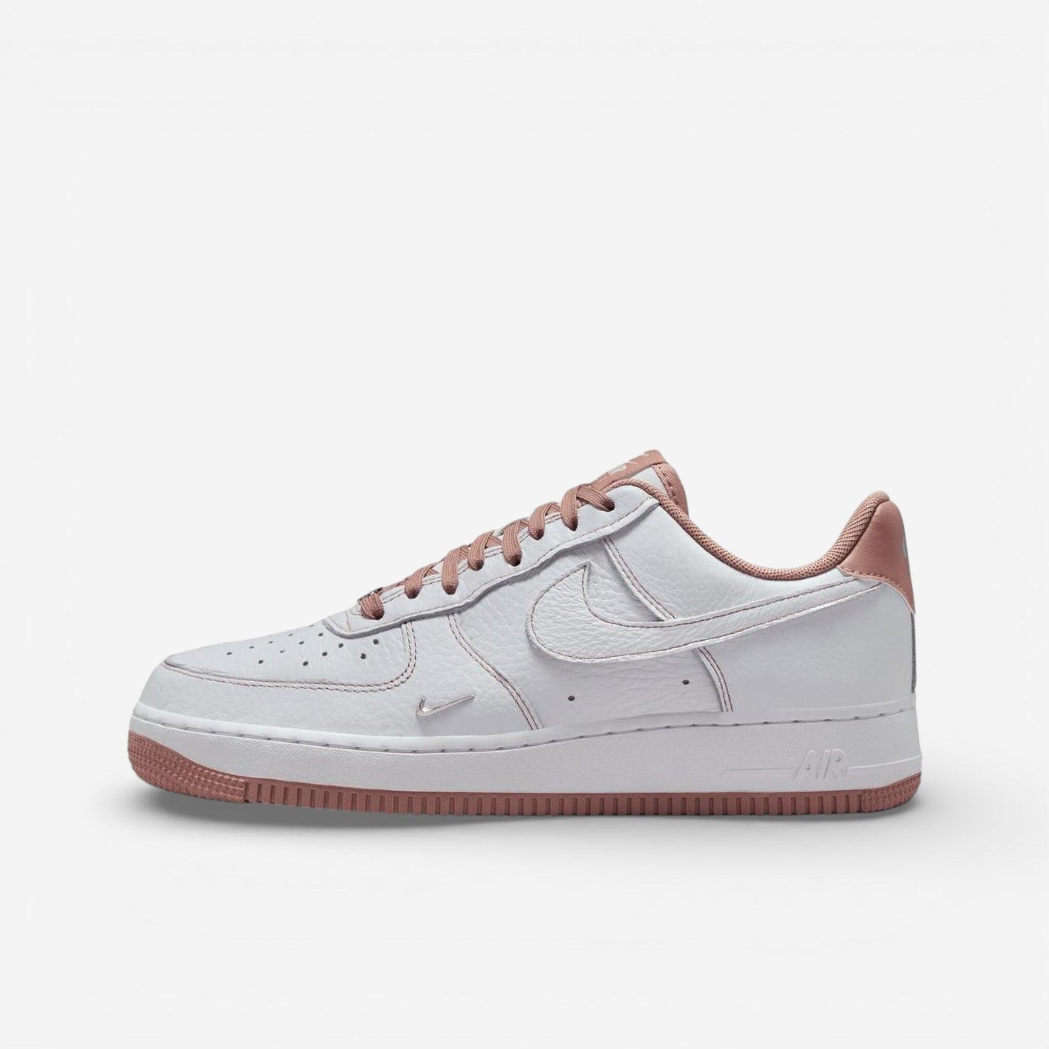 nike air force 1 women's pink and white