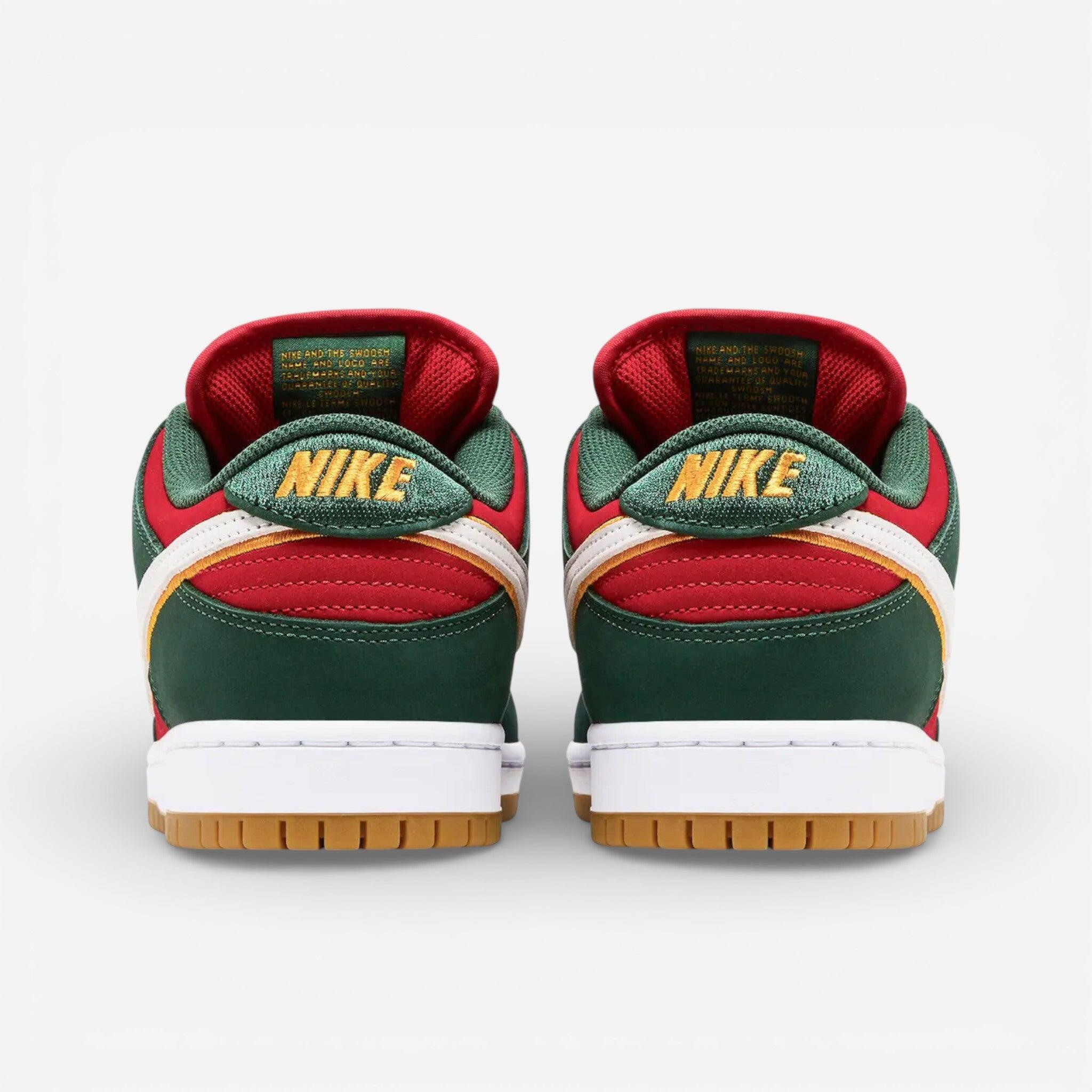 Nike SB Dunk Low Pro PRM Seattle Supersonics 3/4