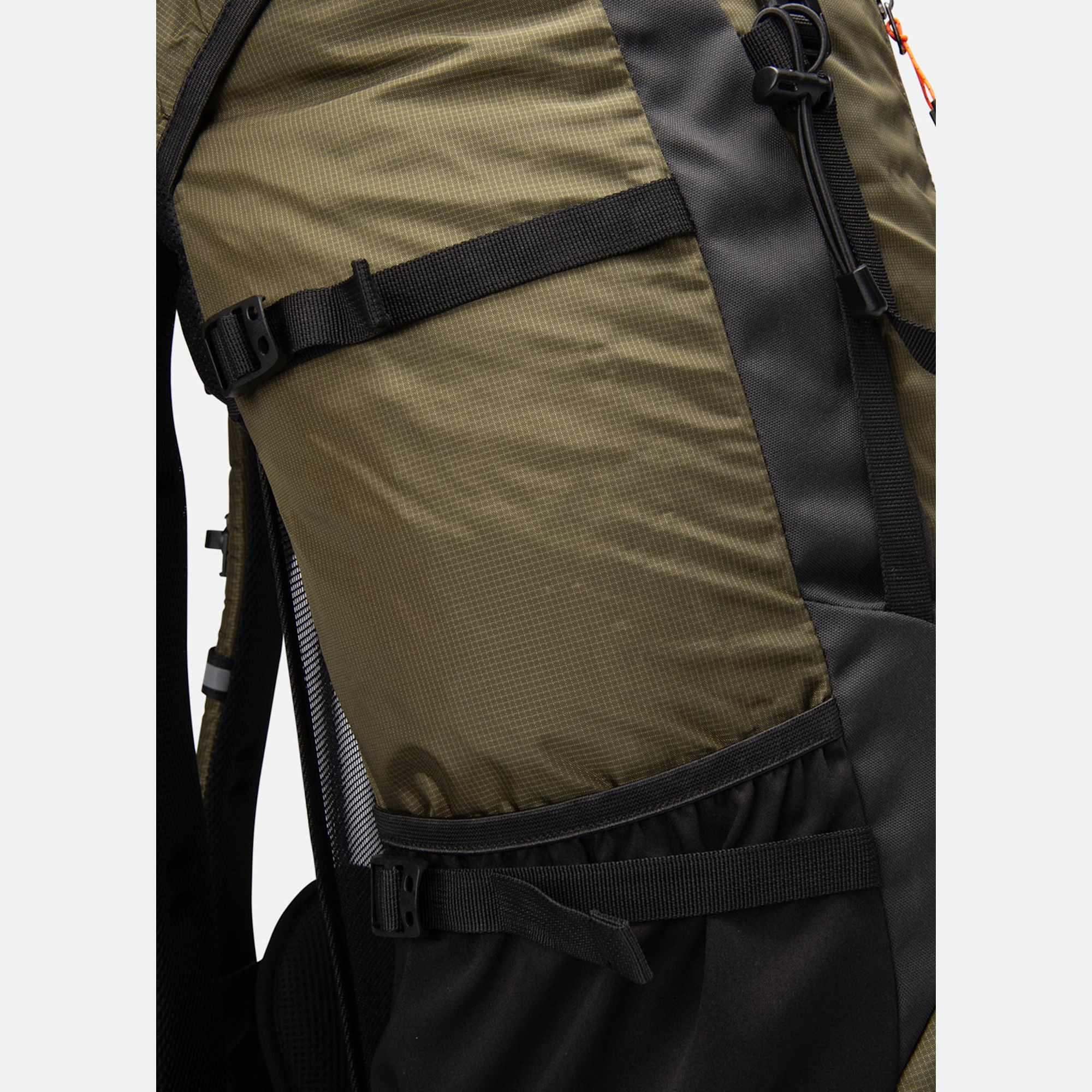 Sac à dos randonnée expédition 70L 4/6