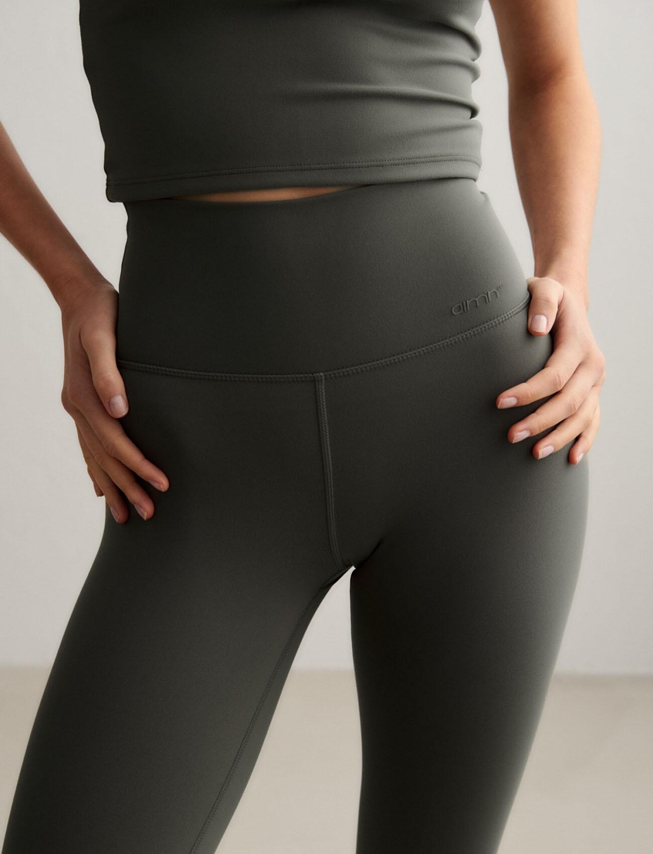 Dames Legging Petite Vochtafvoerend Hurkbestendig Klimopgroen 3/6