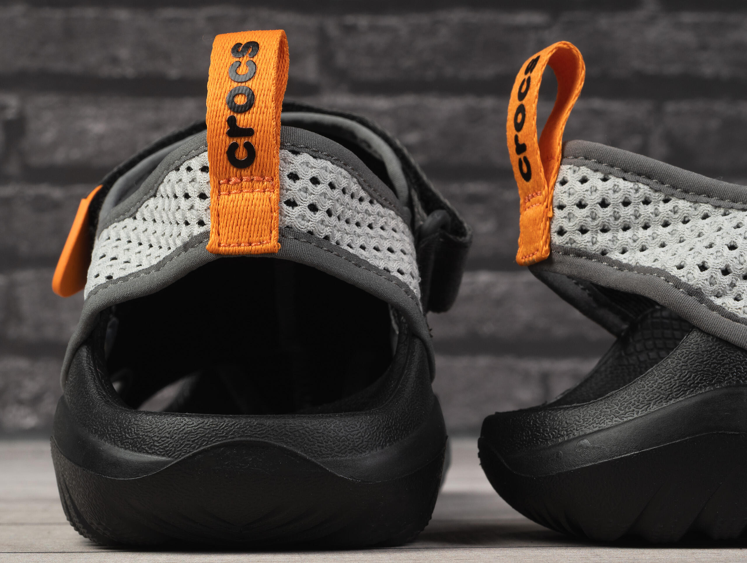 Sandały męskie Crocs SWIFTWATERPRM1 MESHDECKSANDAL 4/6