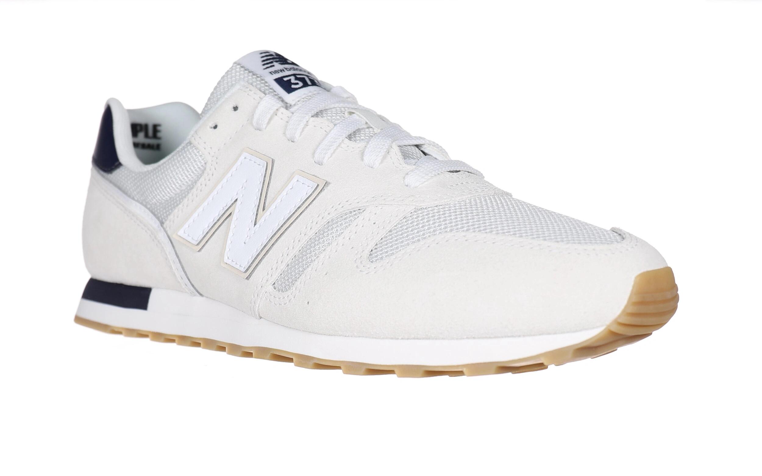 NEW BALANCE picture
