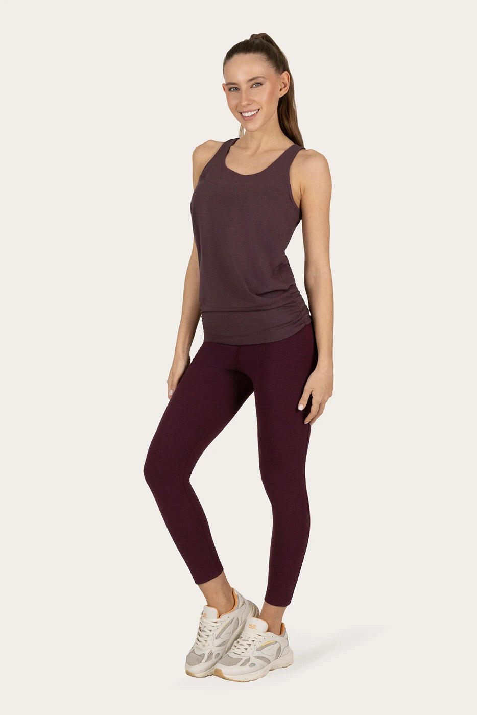 Débardeur de Yoga & Pilates Kami – Noir Onyx 4/5