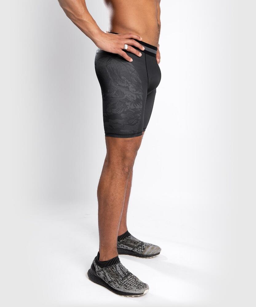 Venum YKZ21 Vale Tudo Shorts – Black/Black 4/7