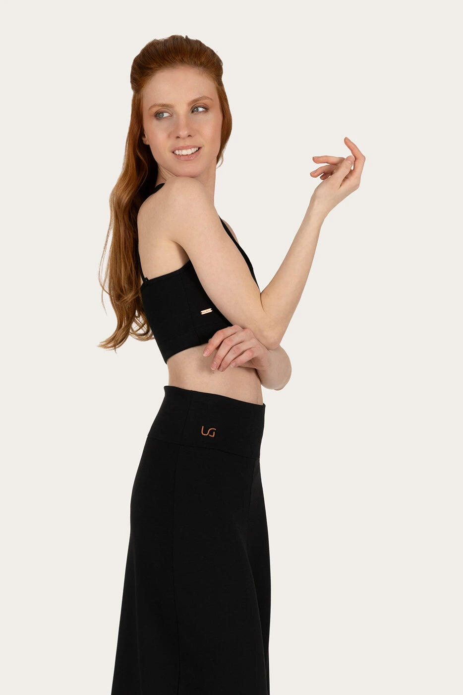 Brassière de yoga et pilates Lyrais – Noir Onyx 3/5