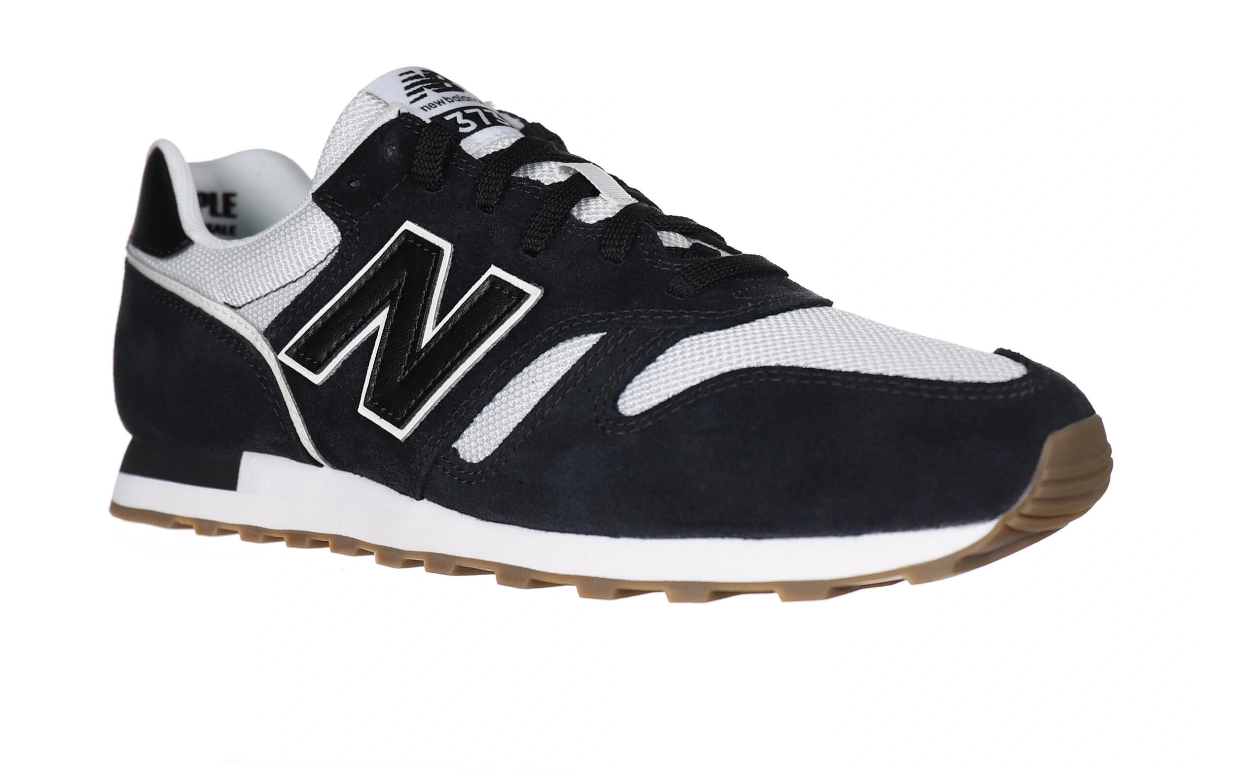 NEW BALANCE picture