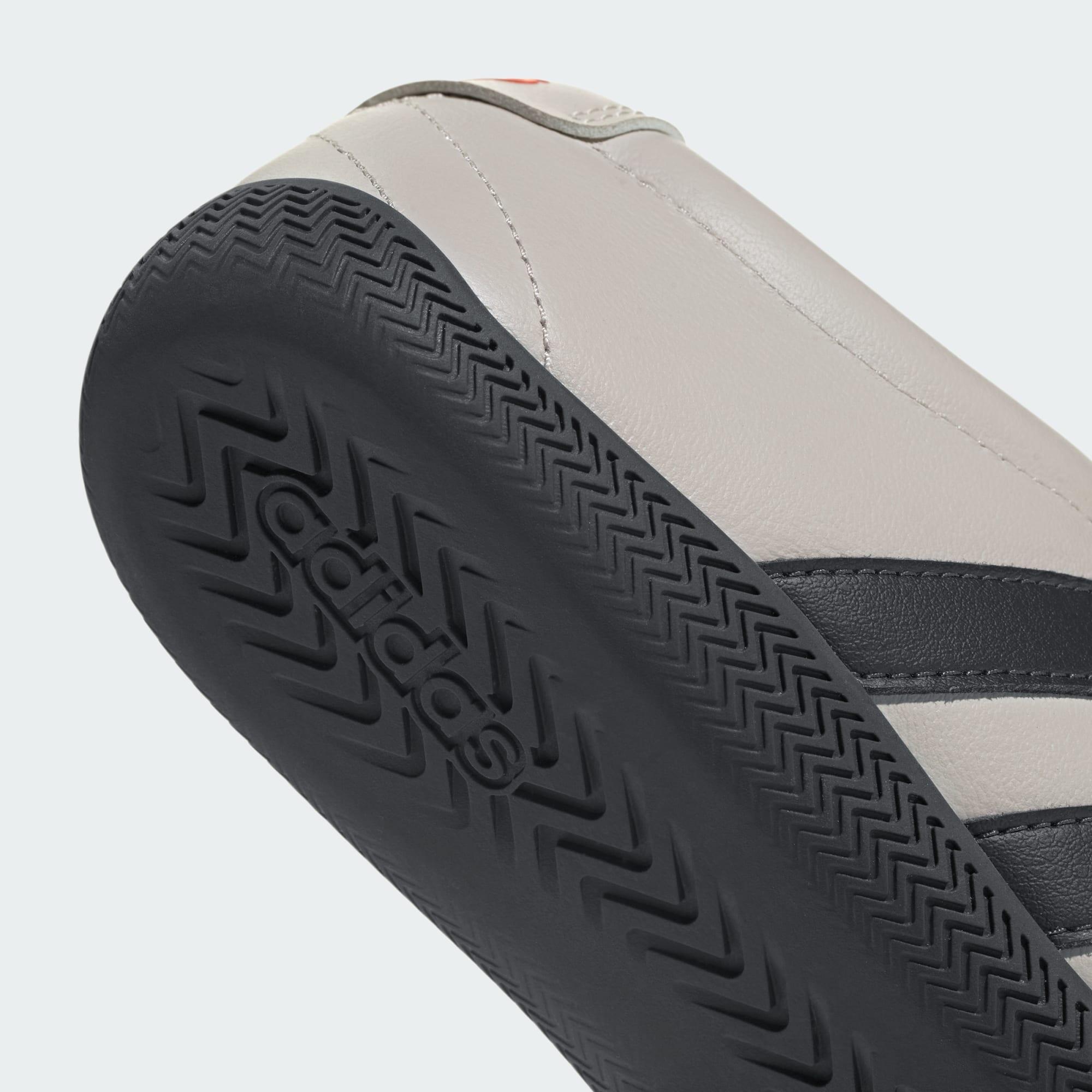 CHAUSSURE GRAND COURT LO AUDI REVOLUT F1 TEAM 5/7