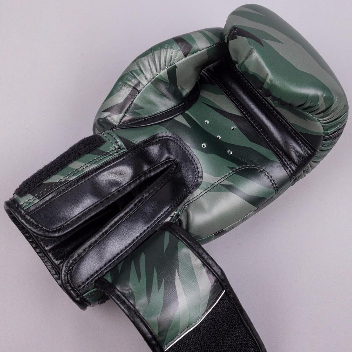 Guantoni da boxe 8 WEAPONS Unlimited 2.0 – Woodland Camo – 14 oz 2/7