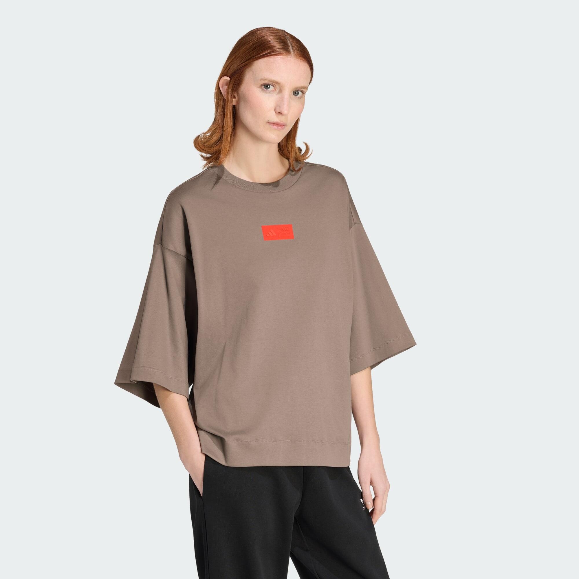 T-SHIRT GRAPHIQUE MANCHES COURTES AUDI REVOLUT F1 TEAM ELEVATED 1/5