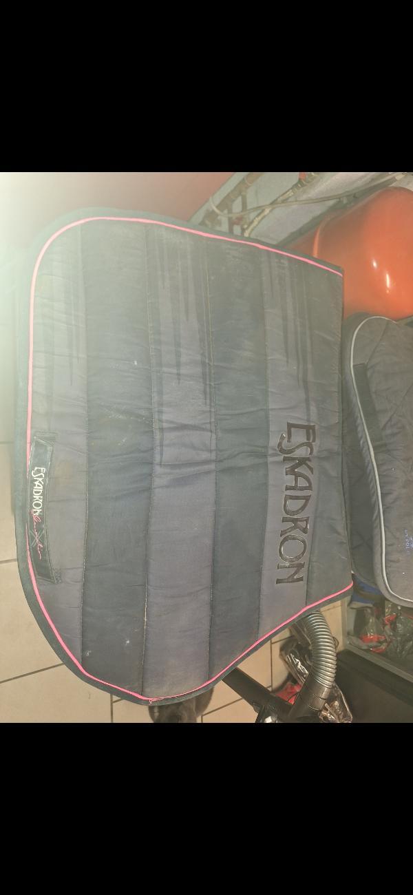 Entre Particuliers - Tapis de selle eskadron 2/3