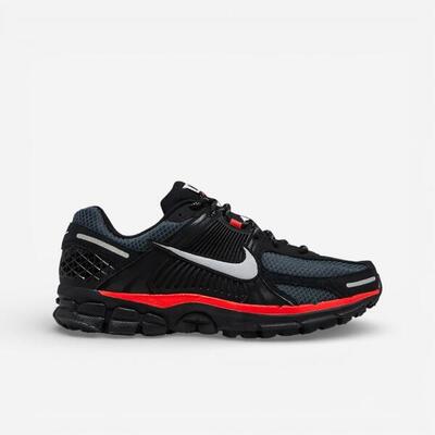 Nike Zoom Vomero 5 Black Metallic University Red