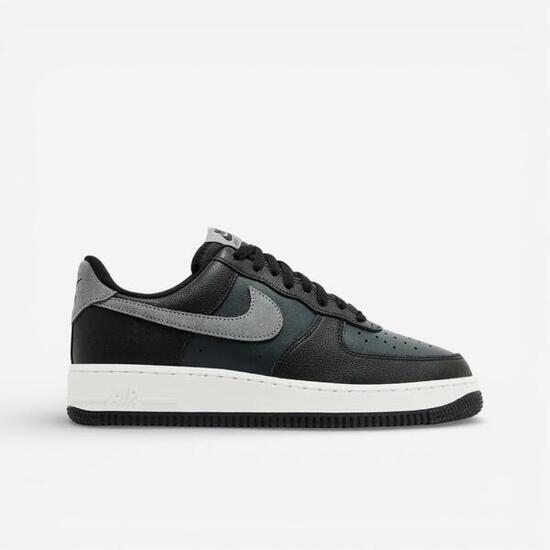 Nike Air Force 1 '07 Smoke Grey