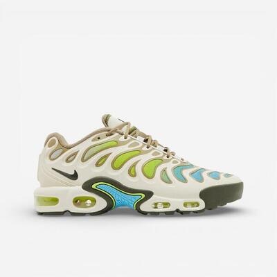 Nike air max plus drift cyber baltic blue