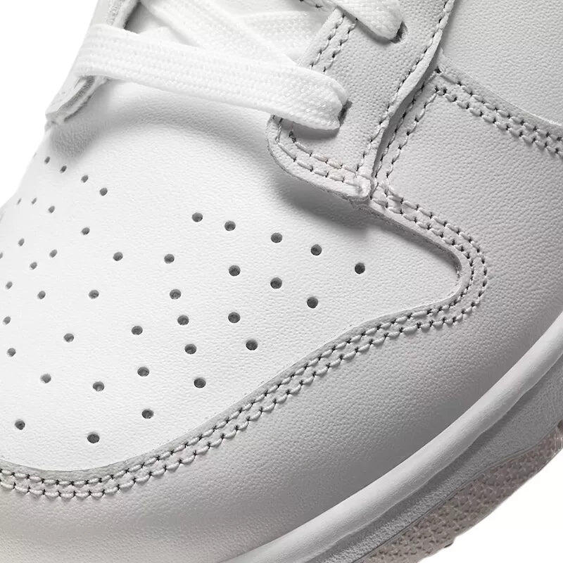 Dunk Low Photon Dust