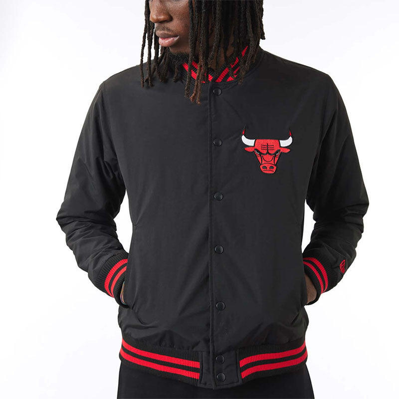 Veste pour hommes New Era Team Logo Bomber Chicago Bulls Jacket 4/7