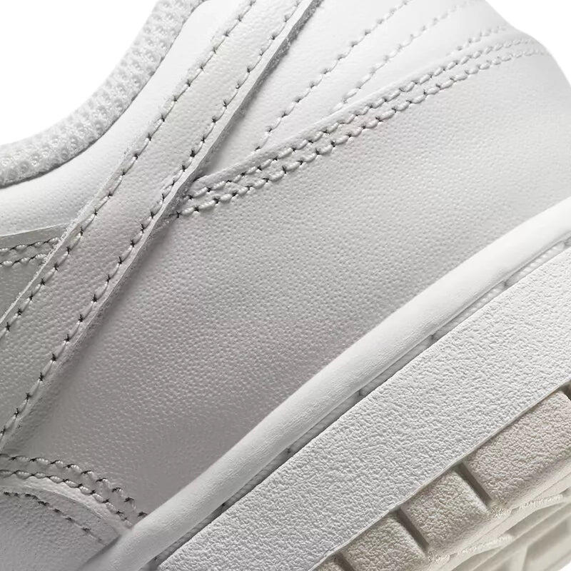 Chaussures  Dunk Low Photon Dust 7/7