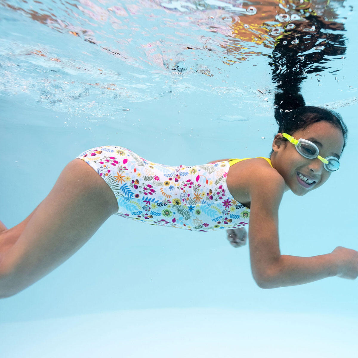 Girls Jungle Swimming Costume 5/5