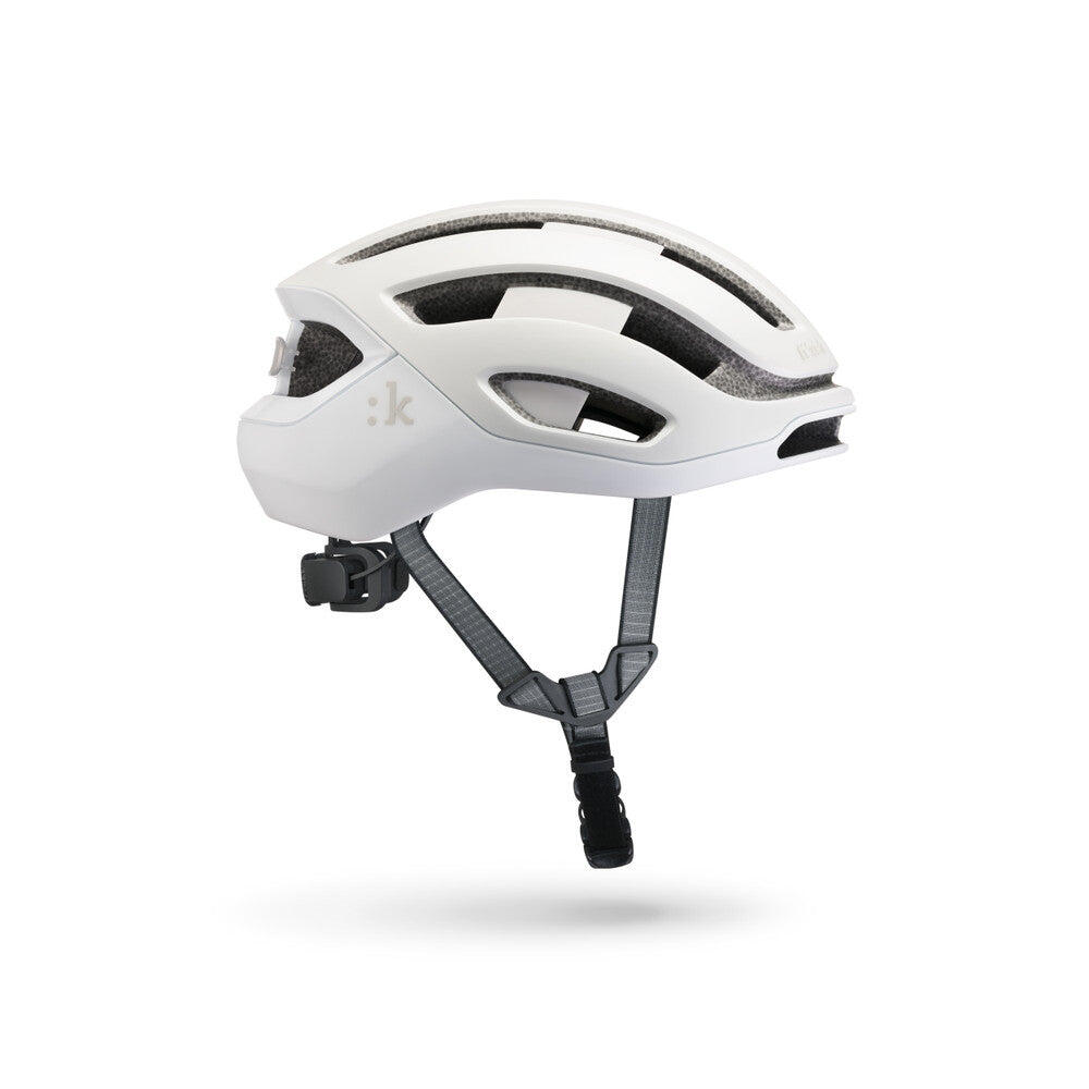 Kudo Helmet + Light weiss M 2/7