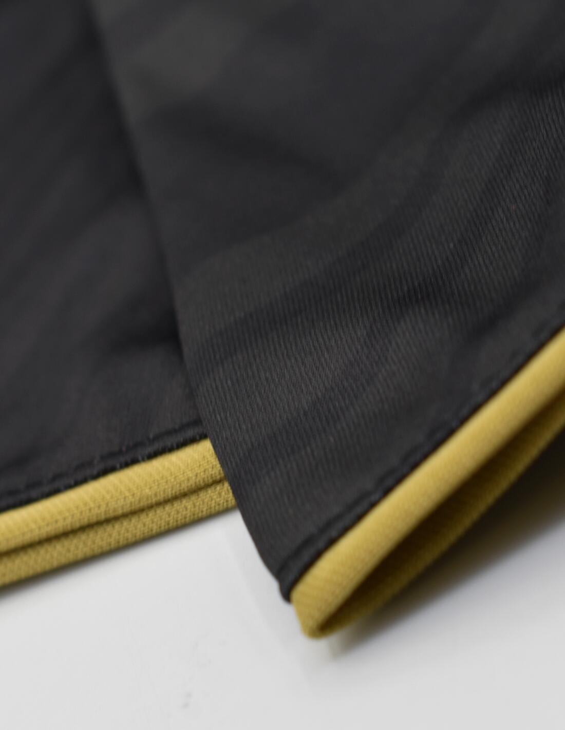 Camiseta Gold Training FC Barcelona 2025/26 - Junior 4/5