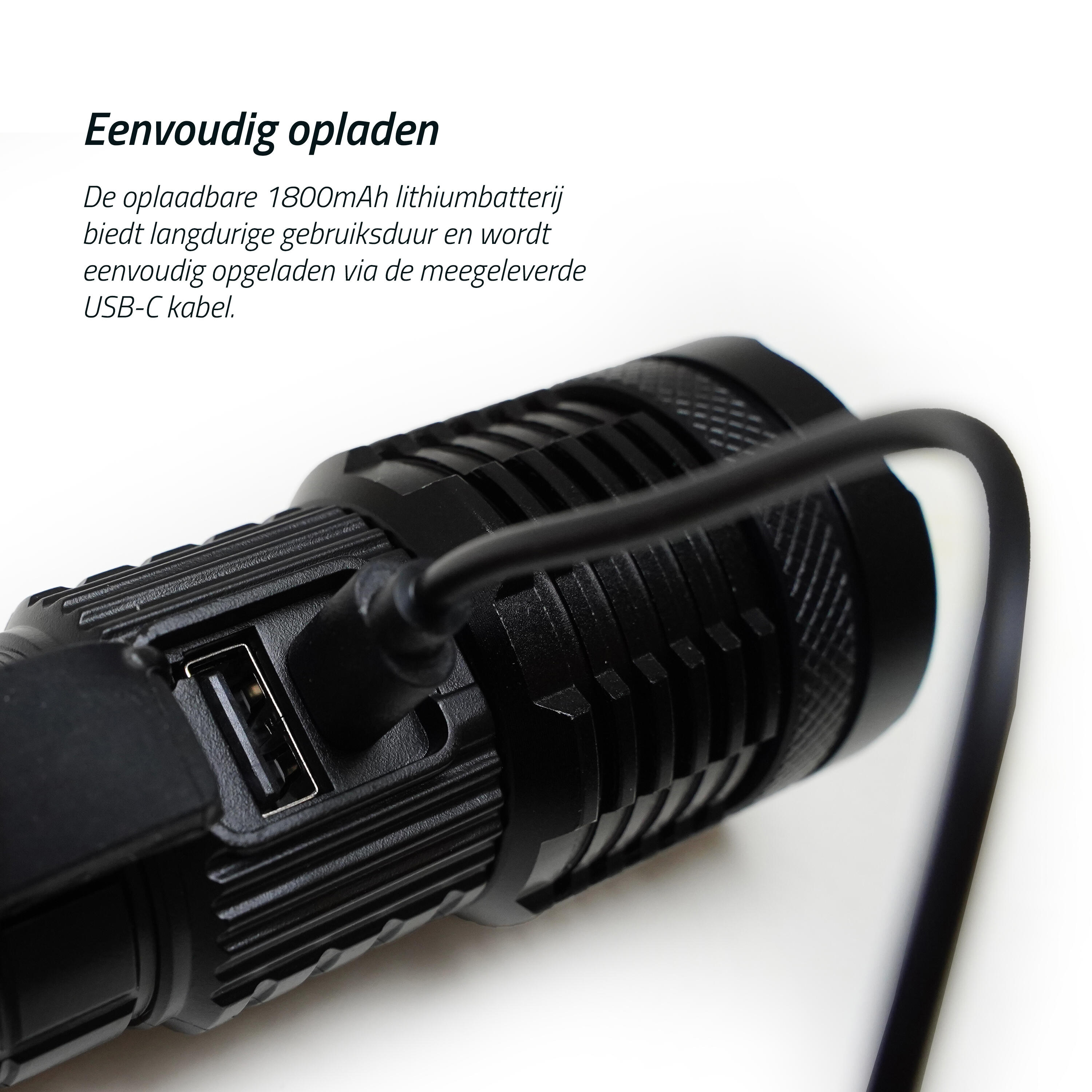 Linterna LED de alta potencia 10W recargable 6/7