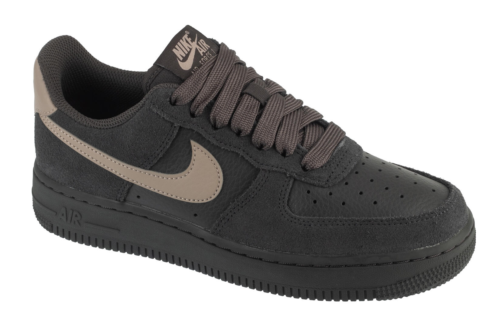 NIKE picture