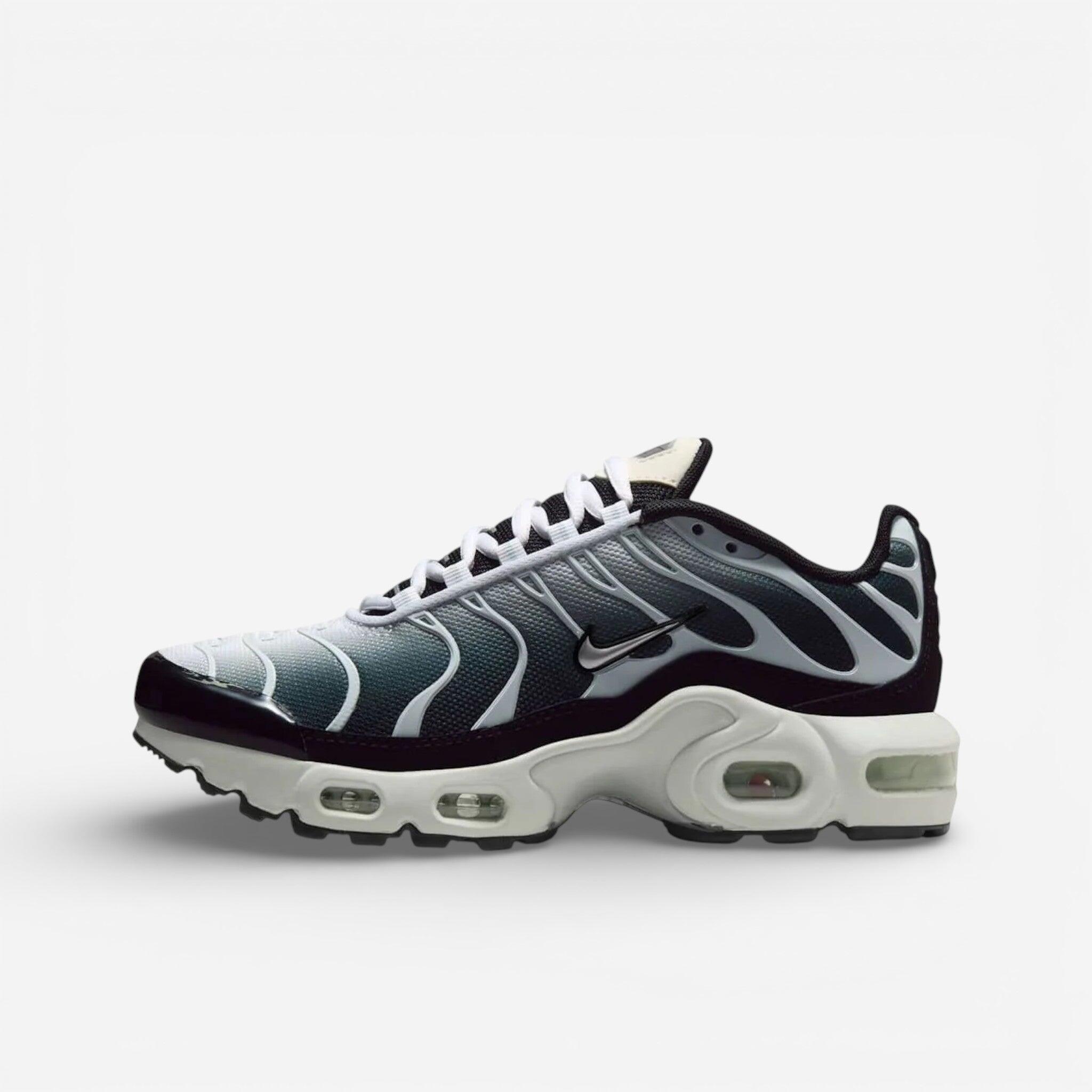 Nike Air Max Plus Black White Sail Metallic Cool Grey (GS) 2/3
