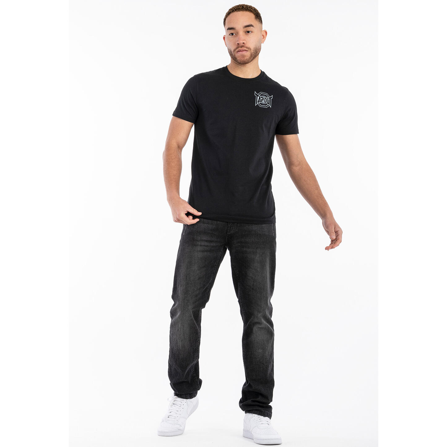 T-Shirt in regulärer Passform Tapout Punkass 2/5