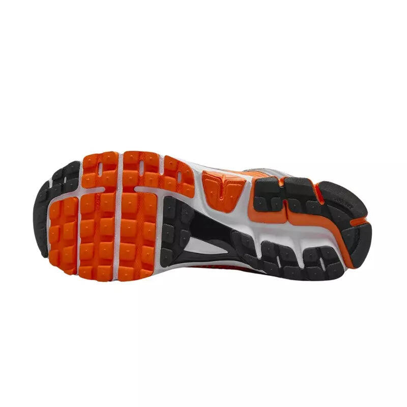 Basket Nike Zoom Vomero 5 4/5