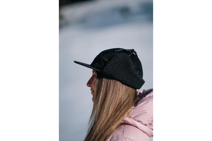 Casquette Chapka Noire 6/7