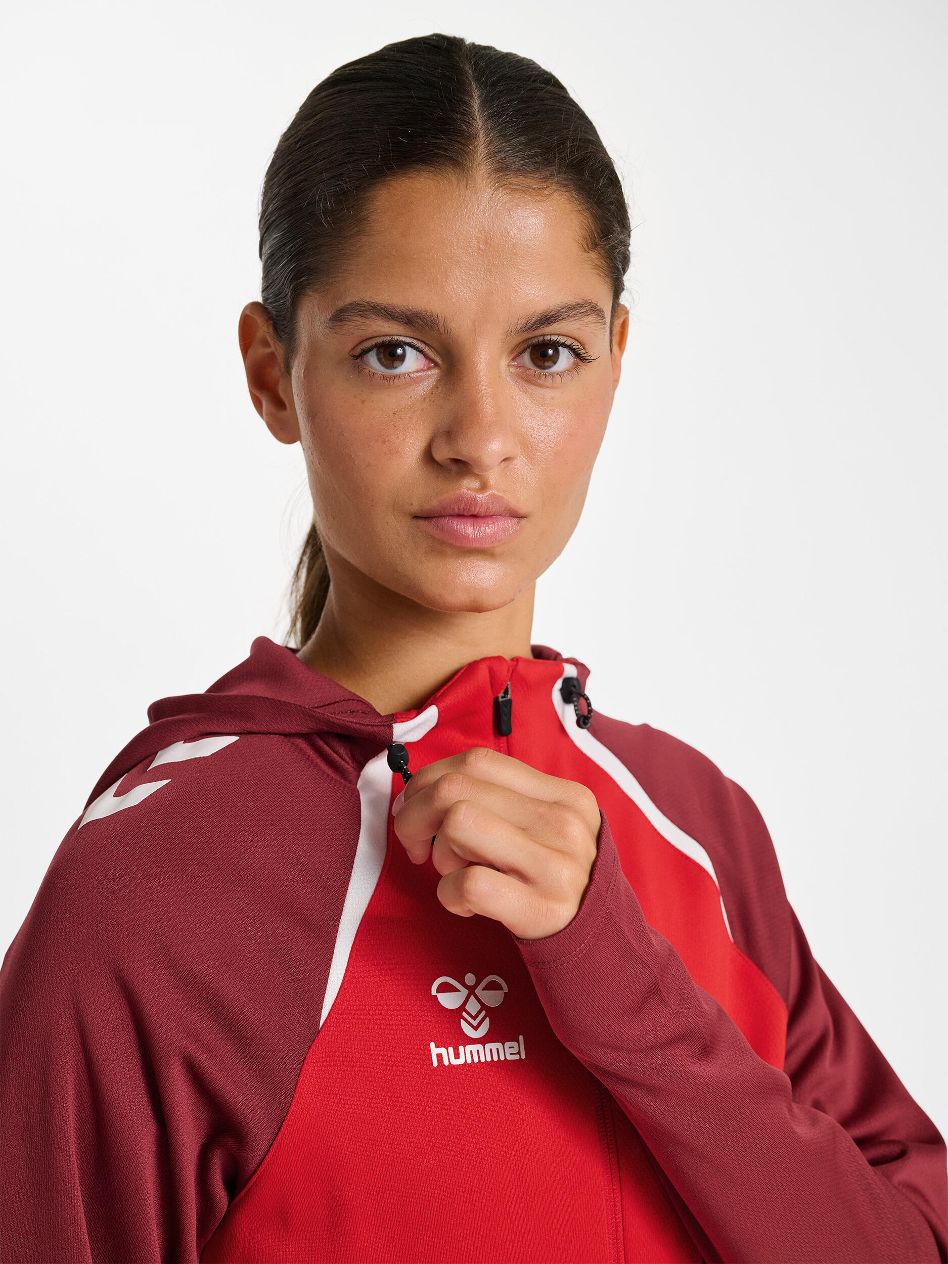 Casaco com capuz feminino Hummel Lead 2.0 4/7