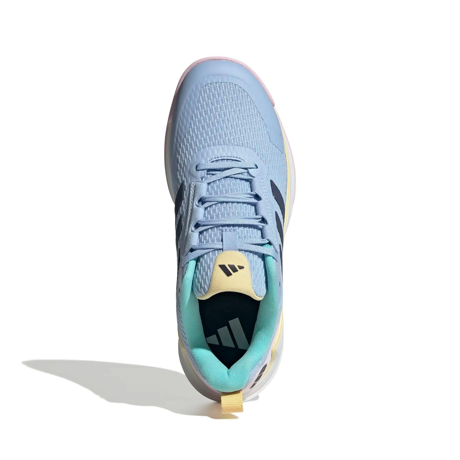 Scarpe indoor da donna adidas Novaflight 2 6/7