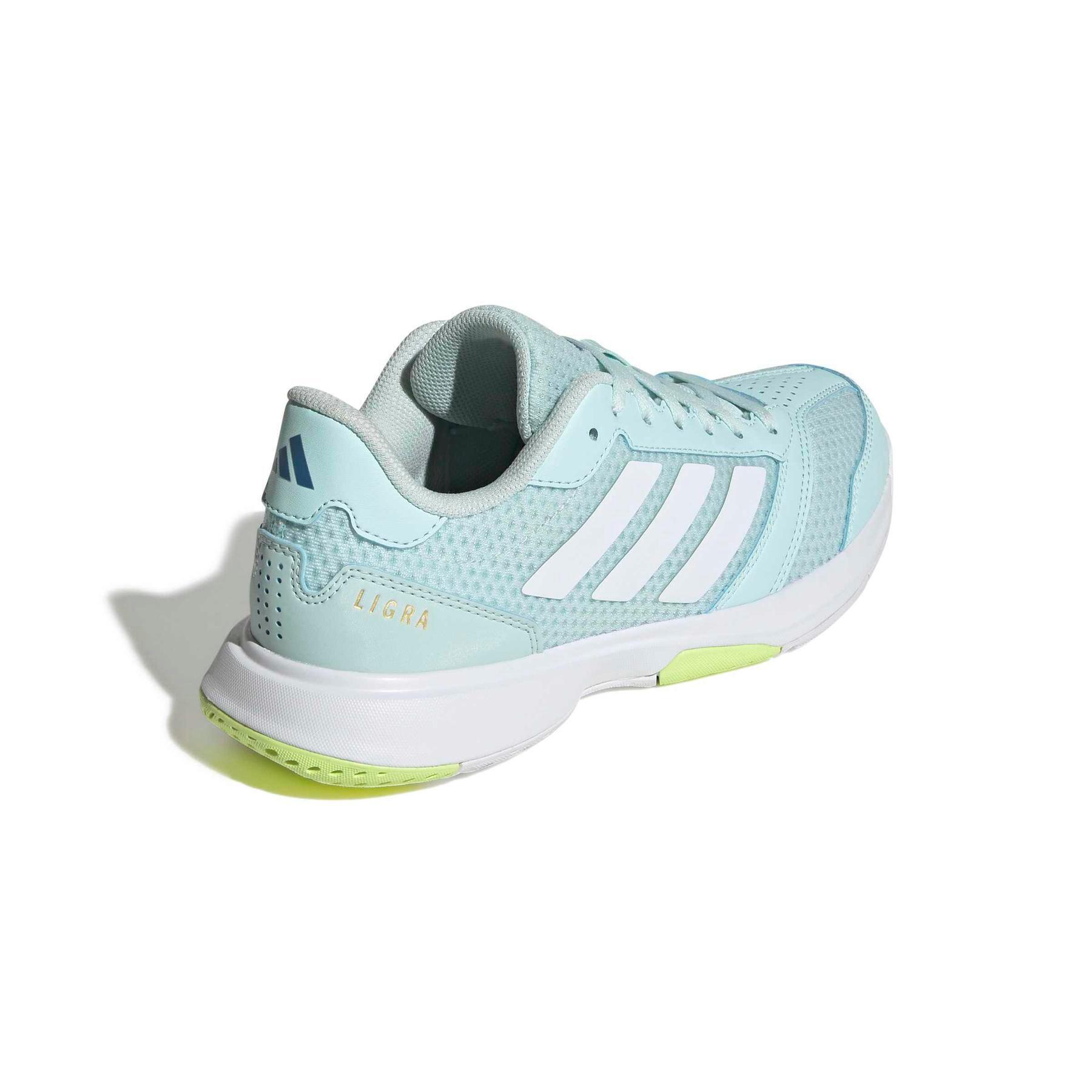 Scarpe indoor da donna adidas Ligra 8 6/7